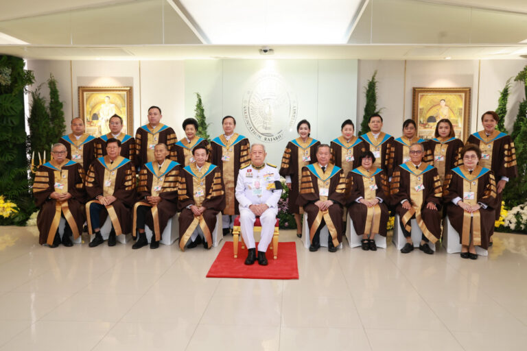 กรรมการสภามหาวิทยาลัยเข้าร่วมงานพิธีพระราชทานปริญญาบัตรแก่บัณฑิตมหาวิทยาลัยสวนดุสิต ประจำปี 2569 (ปีการศึกษา 2567-2568) เมื่อวันที่ 6 กันยายน 2569